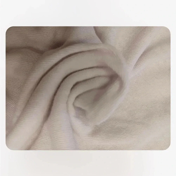 Good Hyouman Week End Pale Pink  Cotton V Neck T Shirt Size Medium - Picture 10 of 10